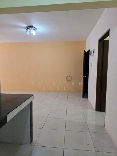 Apartment for Sale at Lakeview Apartments - Fadzilah Rosli - Interior - PropertyGuru.com.my