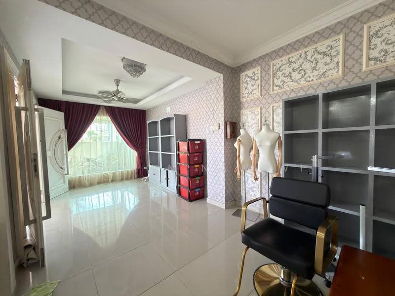 Semi-Detached House for Sale in Taman Jelok Impian (Kajang) - Fauran Nawawi - PropertyGuru.com.my