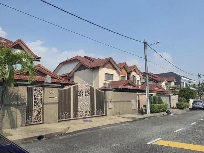 Semi-Detached House for Sale in Jalan Klang Lama (Old Klang Road) (Kuala Lumpur) - Wing Lam - Exterior - PropertyGuru.com.my