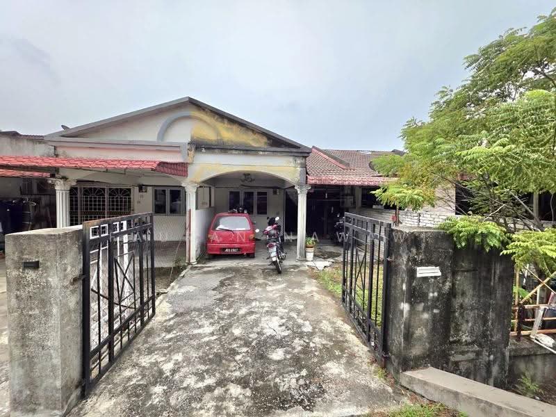 1-storey Terraced House for Sale in Taman Bangi Indah (Bangi) - Fauran Nawawi - PropertyGuru.com.my