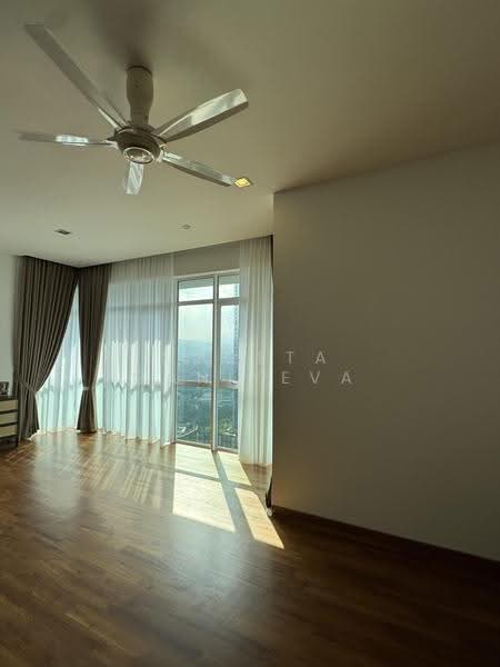 Condominium for Rent at The Pearl KLCC - Mareta Ganiyeva - Living Room - PropertyGuru.com.my