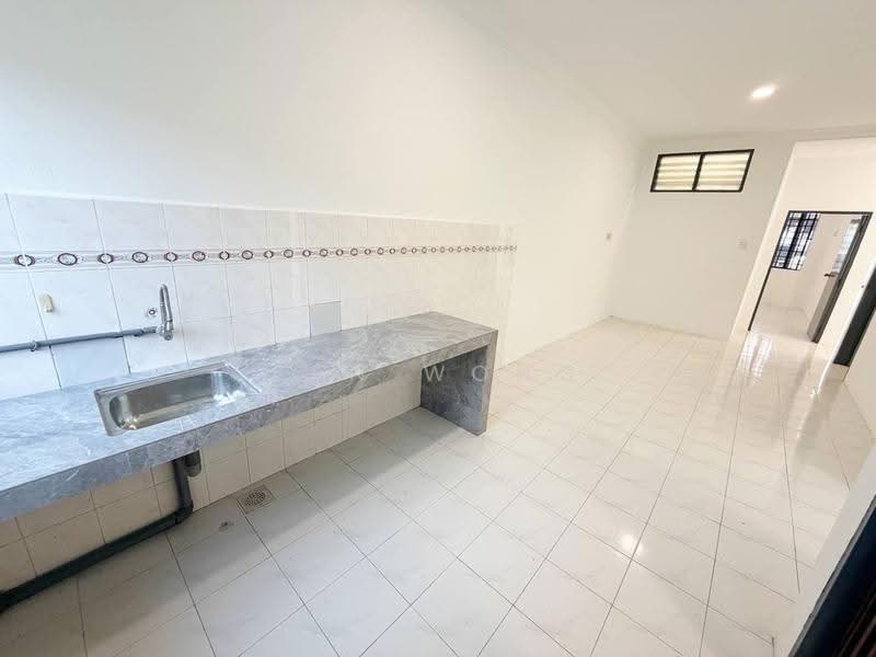 Rumah Teres 1-Tingkat untuk Dijual di Taman Desa (Kulai) - Zen Wong - Kitchen - PropertyGuru.com.my