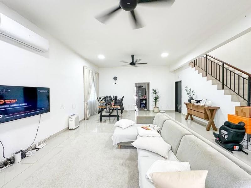 2-storey Terraced House for Sale in Jenjarom (Selangor) - Fauran Nawawi - PropertyGuru.com.my
