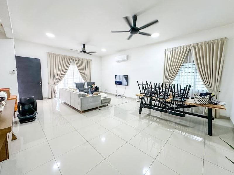 2-storey Terraced House for Sale in Jenjarom (Selangor) - Fauran Nawawi - PropertyGuru.com.my