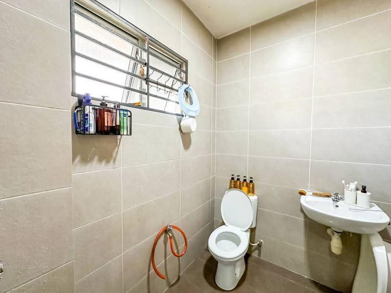 2-storey Terraced House for Sale in Jenjarom (Selangor) - Fauran Nawawi - PropertyGuru.com.my