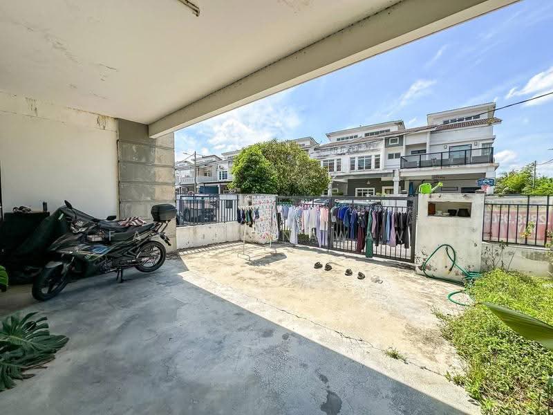 2-storey Terraced House for Sale in Jenjarom (Selangor) - Fauran Nawawi - PropertyGuru.com.my