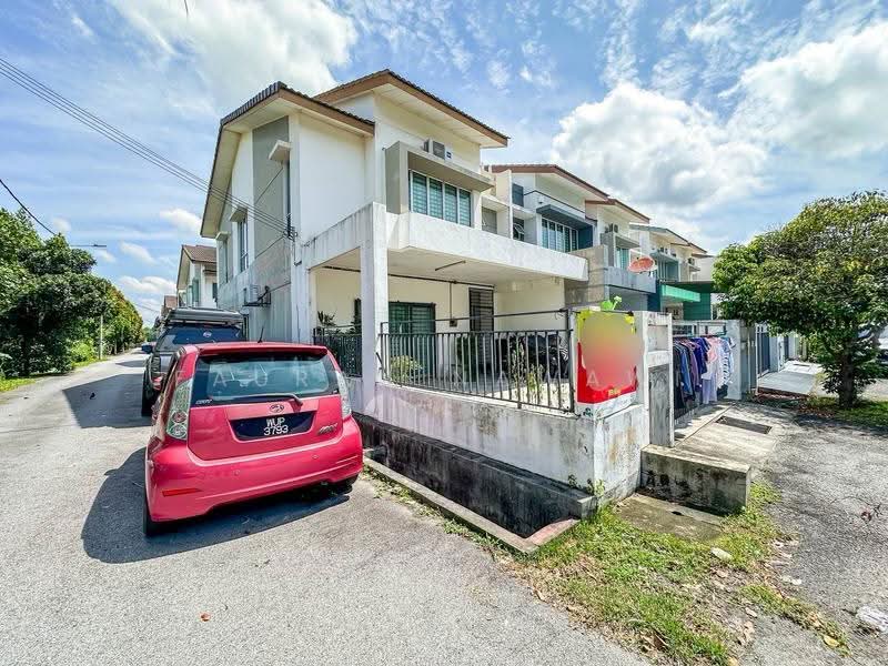 2-storey Terraced House for Sale in Jenjarom (Selangor) - Fauran Nawawi - PropertyGuru.com.my