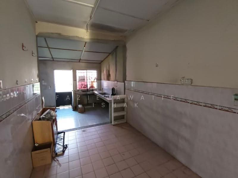 1-storey Terraced House for Sale in Kuantan (Pahang) - Fazielawatie Ishak - PropertyGuru.com.my