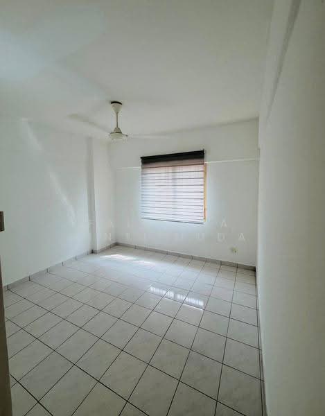 Pangsapuri untuk Dijual di Sri Lavender Apartment - Faliyana binti Muda - PropertyGuru.com.my