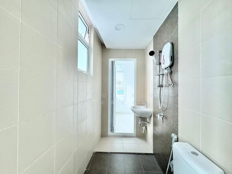 Condominium for Sale at Flora Rosa - Nurul Ain Muharam - Bathroom - PropertyGuru.com.my