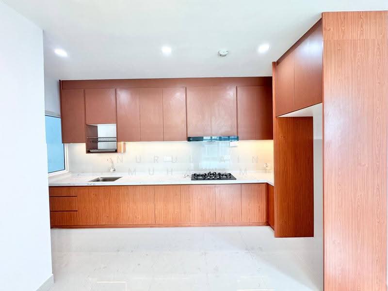 Condominium for Sale at Flora Rosa - Nurul Ain Muharam - Kitchen - PropertyGuru.com.my