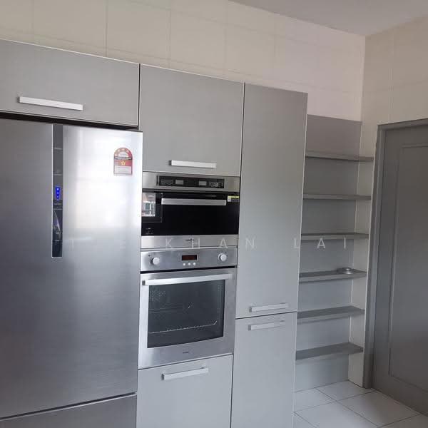 Apartment for Sale at The Arcardia - Tze Khan Lai - Kitchen - PropertyGuru.com.my