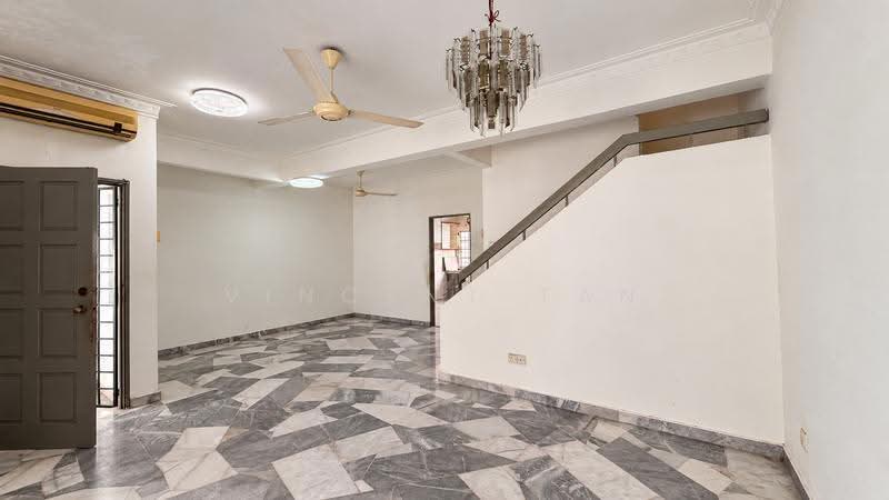Rumah Teres 2-Tingkat untuk Disewa di Bandar Sri Damansara (Selangor) - Vincent Tan - Living Room - PropertyGuru.com.my