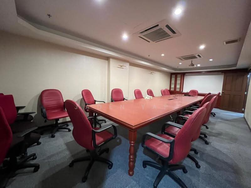 Kedai / Pejabat untuk Disewa di KL City Centre (Kuala Lumpur) - Jaden Yap - Meeting Room - PropertyGuru.com.my