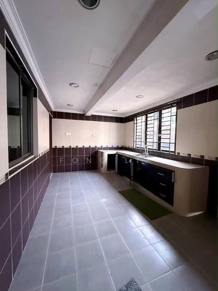 Rumah Teres 2-Tingkat untuk Dijual di Taman Puteri Wangsa (Ulu Tiram) - Fong Lik - Kitchen - PropertyGuru.com.my