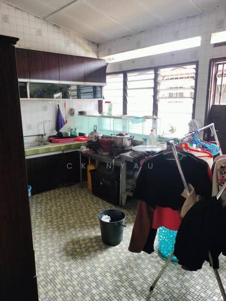 1-storey Terraced House for Sale in Ipoh (Perak) - Ck Nyau - Kitchen - PropertyGuru.com.my