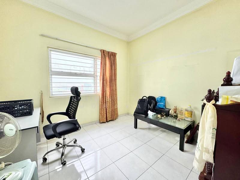 Kondominium untuk Dijual di Desa Impiana - Nurul Ain Muharam - Study - PropertyGuru.com.my