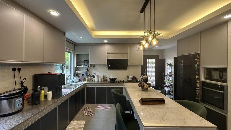 Semi-Detached House for Sale in Kota Kemuning (Shah Alam) - Jason Fan - Kitchen - PropertyGuru.com.my