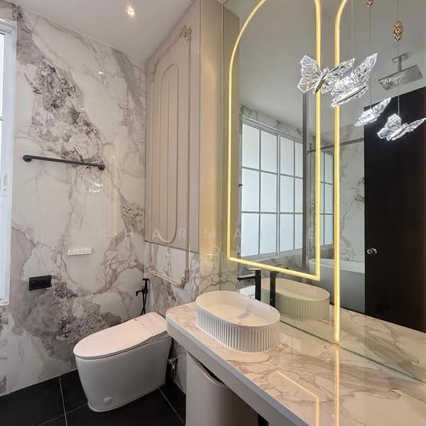 Rumah Banglo untuk Dijual di Eco Majestic (Semenyih) - Sharmaine Liow - Bathroom - PropertyGuru.com.my