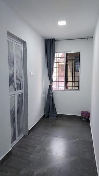 Terraced House for Sale in Alam Damai (Cheras) - Thomas Tham - Corridor - PropertyGuru.com.my