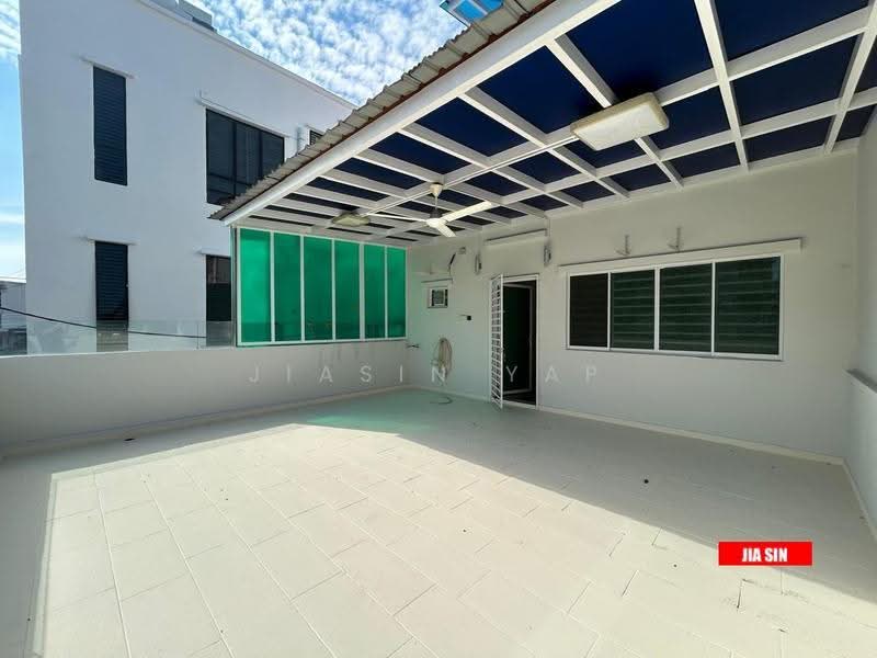 3-storey Terraced House for Sale in Jelutong (Penang) - Jiasin Yap - Balcony - PropertyGuru.com.my