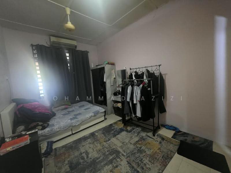 1-storey Terraced House for Sale in Perkampungan Seri Mahkota Permai (Kuantan) - Mohammad Azizi - PropertyGuru.com.my