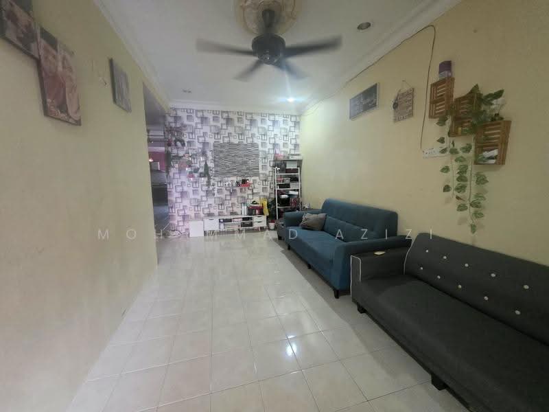 1-storey Terraced House for Sale in Perkampungan Seri Mahkota Permai (Kuantan) - Mohammad Azizi - PropertyGuru.com.my