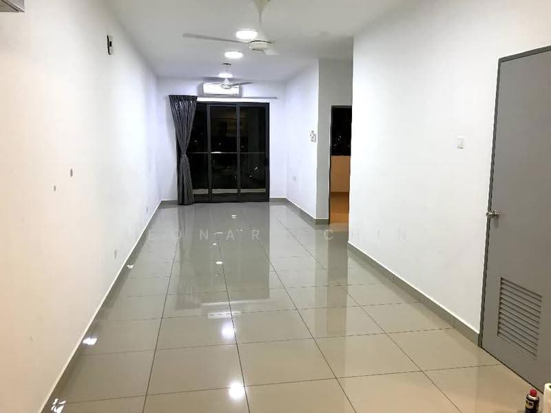 Kondominium untuk Dijual di Palace Court (Sri Istana) - Leonard Chin - Living Room - PropertyGuru.com.my