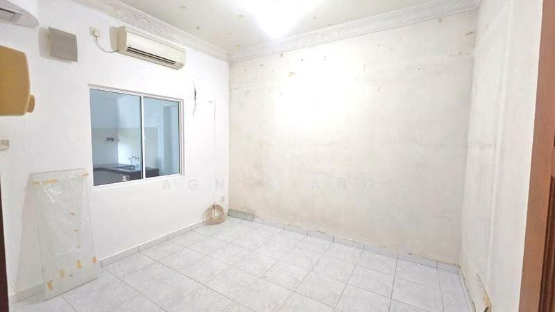 Semi-Detached House for Sale in Taman Pasir Jaya (Melaka City) - Agnes Ang - Interior - PropertyGuru.com.my