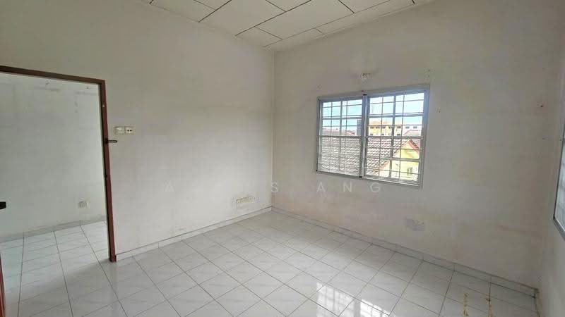 Semi-Detached House for Sale in Taman Pasir Jaya (Melaka City) - Agnes Ang - Interior - PropertyGuru.com.my