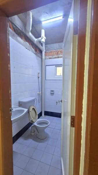 Semi-Detached House for Sale in Taman Pasir Jaya (Melaka City) - Agnes Ang - Bathroom - PropertyGuru.com.my