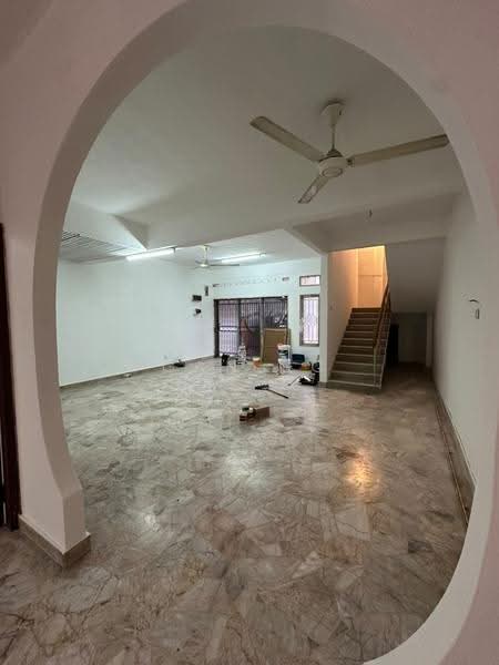 Rumah Teres 2-Tingkat untuk Dijual di Jalan Ipoh (Kuala Lumpur) - Gan SC - Living Room - PropertyGuru.com.my