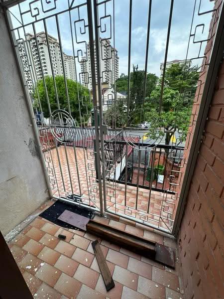 Rumah Teres 2-Tingkat untuk Dijual di Jalan Ipoh (Kuala Lumpur) - Gan SC - Exterior - PropertyGuru.com.my