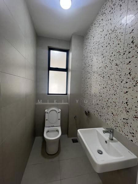 2-storey Terraced House for Rent in Telok Panglima Garang (Selangor) - Miki You - Bathroom - PropertyGuru.com.my