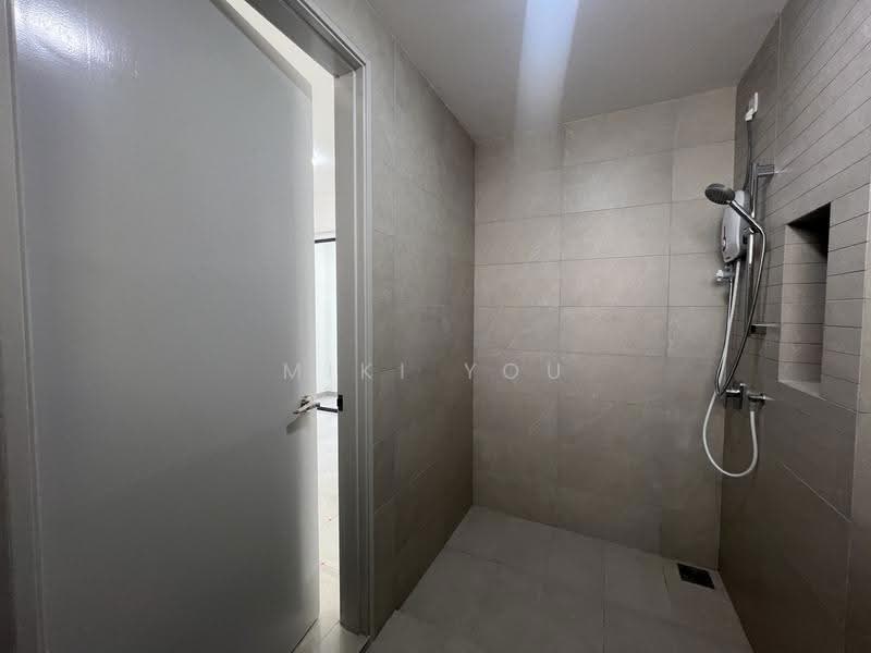 2-storey Terraced House for Rent in Telok Panglima Garang (Selangor) - Miki You - Bathroom - PropertyGuru.com.my