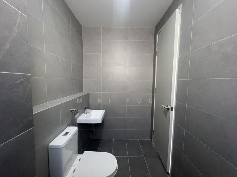 2-storey Terraced House for Rent in Telok Panglima Garang (Selangor) - Miki You - Bathroom - PropertyGuru.com.my