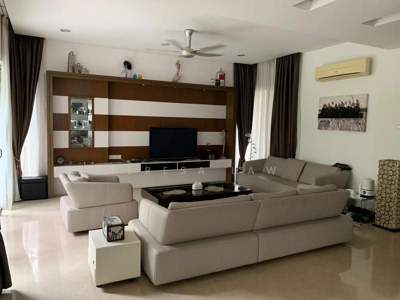 Bungalow House for Sale in Jade Hills (Kajang) - Teresa Law - Living Room - PropertyGuru.com.my