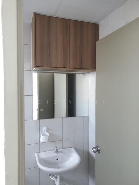 Condominium for Rent at Puncak 7 - Adib Yusuf - Bathroom - PropertyGuru.com.my