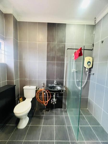 2-storey Terraced House for Sale in Taman Menglembu Berlian (Menglembu) - Gary Tang - Bathroom - PropertyGuru.com.my