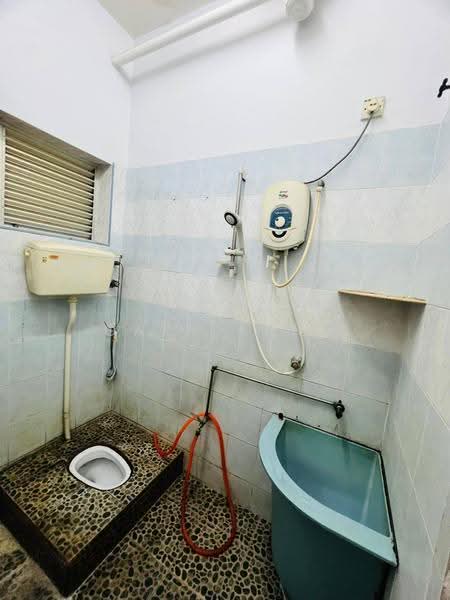 2-storey Terraced House for Sale in Taman Menglembu Berlian (Menglembu) - Gary Tang - Bathroom - PropertyGuru.com.my