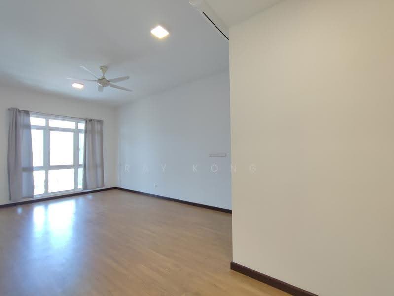 Kediaman Servis untuk Dijual di Eco Sky - Ray Kong - Living Room - PropertyGuru.com.my