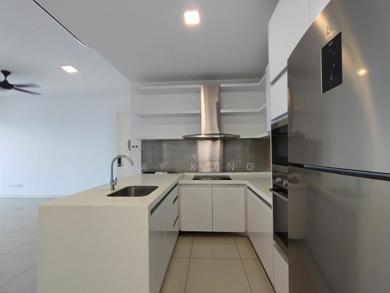 Kediaman Servis untuk Dijual di Eco Sky - Ray Kong - Kitchen - PropertyGuru.com.my