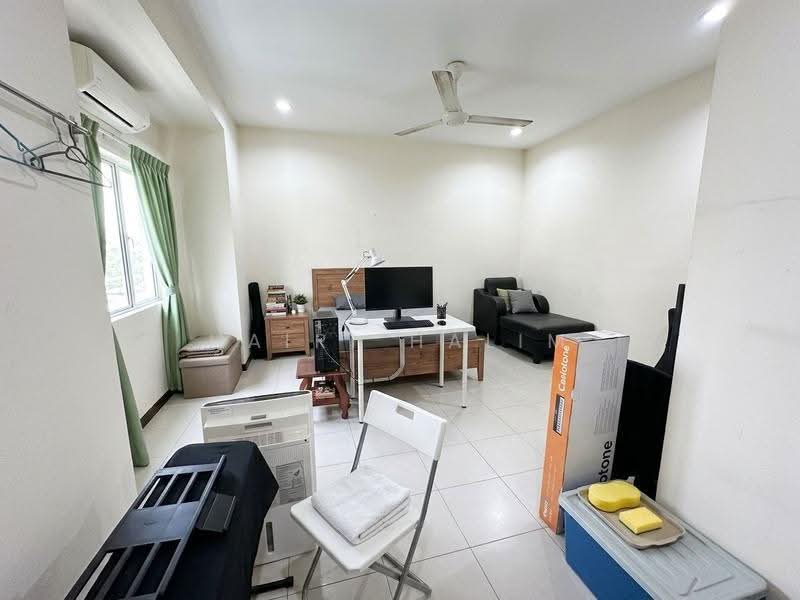 2-storey Terraced House for Sale in Sunway Kayangan (Shah Alam) - Hairi Halim - PropertyGuru.com.my