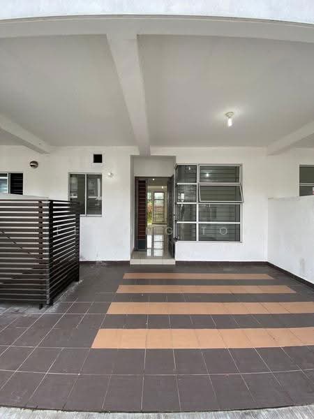 Rumah Teres 2-Tingkat untuk Dijual di Bandar Seri Alam (Masai) - Ee Fong Toh - Exterior - PropertyGuru.com.my