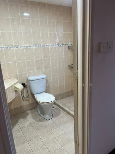 Kondominium untuk Disewa di Prima Midah Heights - Desmond Low - Bathroom - PropertyGuru.com.my
