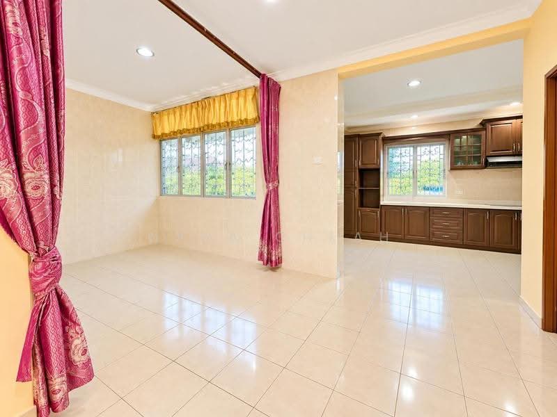 Rumah Berkembar untuk Dijual di Taman Kajang Impian (Kajang) - Nana Cheah - Kitchen - PropertyGuru.com.my