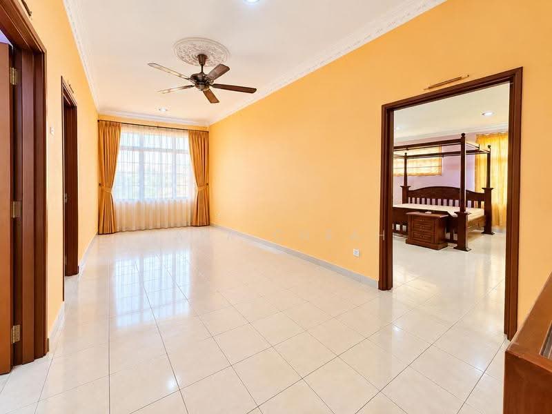 Rumah Berkembar untuk Dijual di Taman Kajang Impian (Kajang) - Nana Cheah - Bedroom - PropertyGuru.com.my