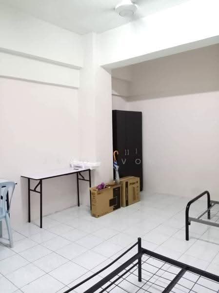 Kondominium untuk Dijual di Evergreen Park Cypress - Jason Vong - Bedroom - PropertyGuru.com.my