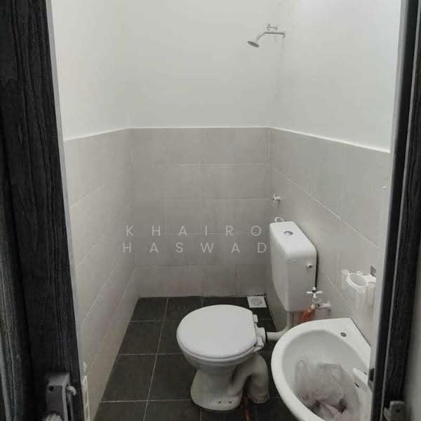 2-storey Terraced House for Sale in Tasek Gelugor (Penang) - Khairol Haswadi - Bathroom - PropertyGuru.com.my