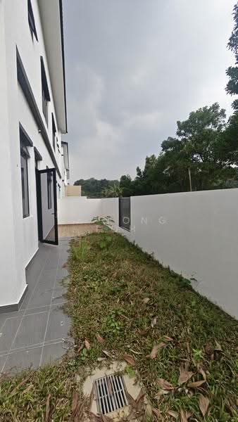 Rumah Berkembar untuk Dijual di Taman Bukit Kaze (Ulu Tiram) - Ee Fong Toh - Exterior - PropertyGuru.com.my
